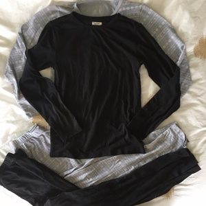 Girls long underwear top & bottom - size M 8/10 (2 sets)